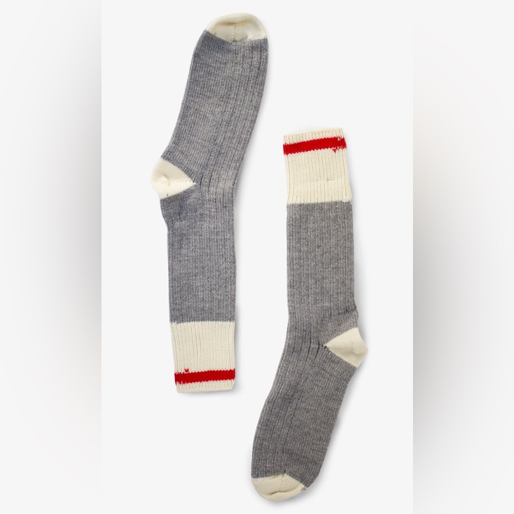 NWT Versona Wool Blend Boot Socks Grey and Red One Size